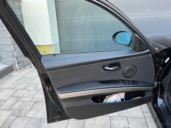 Predám BMW 325d E90 2007 - 5