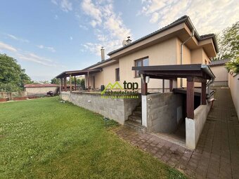 Veľké Zálužie - RD priestranný, zariadený, garáž a pozemok - 5