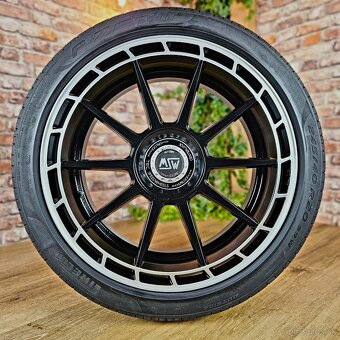 Alu R20 5x108 TEC GT8 Volvo, Peugeot 5008 + 245/40R20 - 5