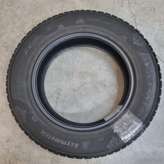 Zimné pneumatiky 225/65 R17 KUMHO - 5
