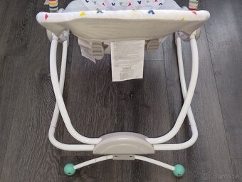 Dojčenské hojdacie kresielko - 5