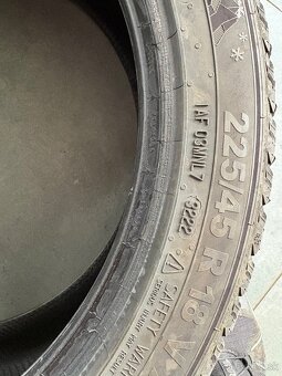 225/45r18 zimné pneu  semperit dezén 6mm - 5