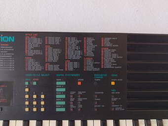 YAMAHA Porta Sound PSS-780 - 5