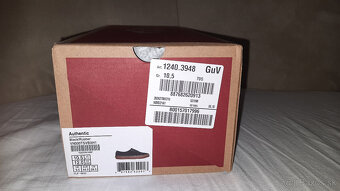 Vans Authentic - Black/Rubber - 10.5/ 44 - 5