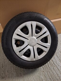 DISKY OCTÁVIA s pneu. 195/65 R15 a puklicami - 5