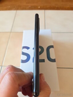 Samsung S20 FE 128gb - 5