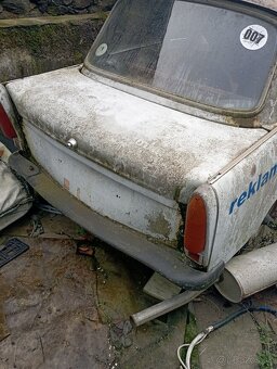 TRABANT 601 - 5
