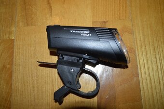 predam nove predne svetlo na bicykel TRELOCK - 5