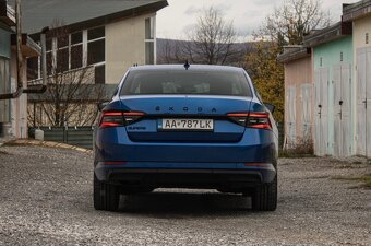 Škoda Superb 2.0 TDI DSG Style - 5