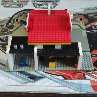 LEGO 6378 Shell Service Station - 5