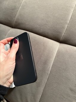 Predam iPhone 15 128GB - 5