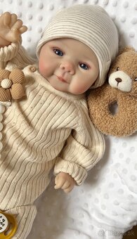 Realistická bábika Jakubko - 5