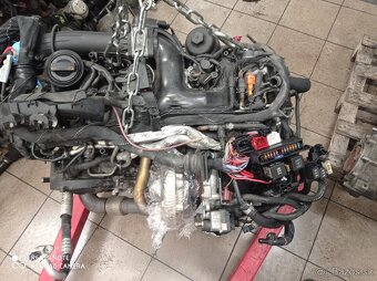 Holomotor Audi 3,0tdi 150kw CLAB 1800€ kompletný 2500€ - 5