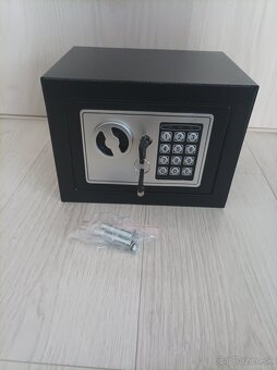 Trezor - 5