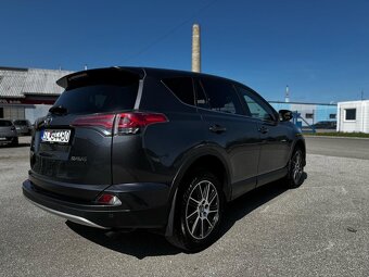 Toyota Rav4 - 5