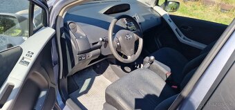 Predám Toyotu Yaris 2010 - 5