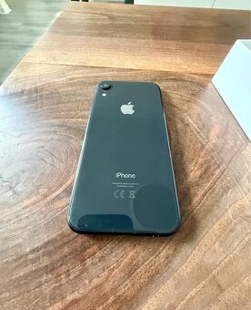 Predám iPhone XR 64gb - 5