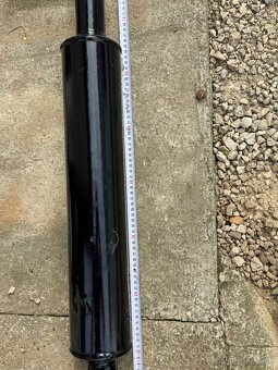 Predám nepoužitý výfuk na traktor - 5