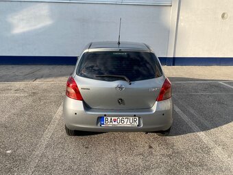 Predám Toyota Yaris 2008 1.0VVT-I - 5