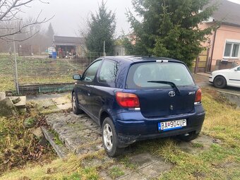 Toyota Yaris 1,0 VVT Terra 3D - 5