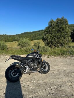 Triumph Trident 660 – rok 2022, len 2400 km - 5
