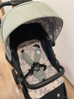 PETITE&MARS Kočík športový Royal3 Black Iron Green 2025 - 5