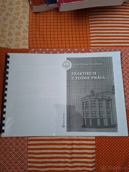 Právnická literatúra 1.ročník UMB PRF - 5