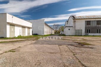 Prenájom výrobno - skladového areálu Želiezovce 18000 m2 - 5