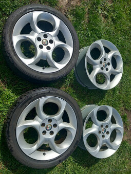 5x98 R17 Alfa romeo - - 5
