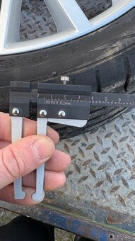 Predám letné pneumatiky 225/40 R18 - 5