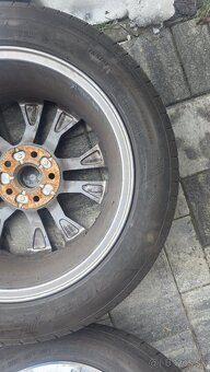 Elektróny R17 originál s pneu - 5