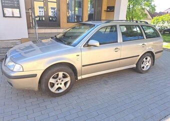 Škoda Octavia 1,9 TDI PD Elegance 4x4 Combi nafta manuál - 5