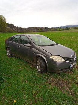 Nissan Primera 1.6i - 5