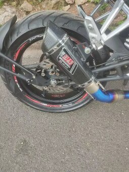 Nový Univerzálny výfuk na motorku Yoshimura - Karbón - 5