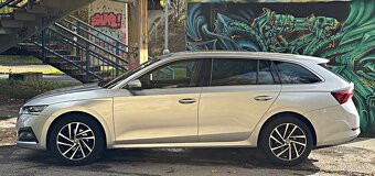 ŠKODA OCTAVIA IV 1.5TSI STYLE MATRIX LED KESSY TAŽNÉ - 5