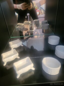 Biele vázičky a popolník - 5