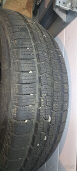 Predám jazdené zimné pneumatiky Nexen 205/70 R15C - 5