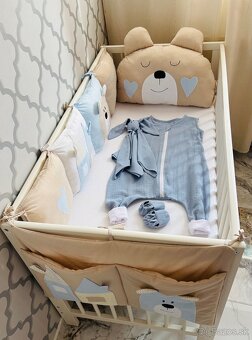 Vankúšikový mantinel do detskej postieľky - 5