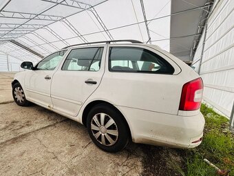Škoda Octavia Combi 1.6 TDI - 5