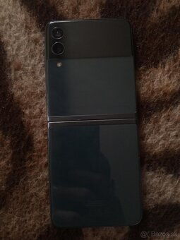 Predám samsung galaxy z flip 3 - 5