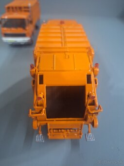 Model nakladnych aut - 5