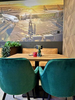 ✈️ ODSTÚPENIE ZABEHNUTEJ REŠTAURÁCIE PILOT BAR, KOŠICE – EXK - 5