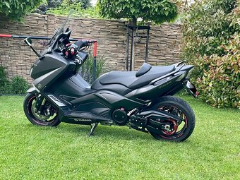 YAMAHA T-Max 530 BLACK EDITION ABS-PC-LED-MIVV-K&N-TC - TOP - 5
