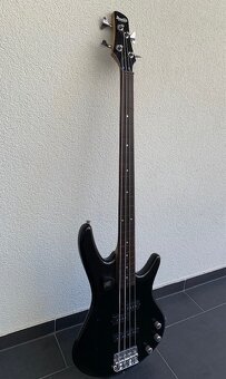Predám Basovú gitaru IBANEZ GSR 200 bezpražcová úprava - 5