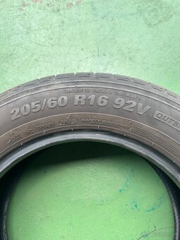 205/60 R16 92 V KUMHO ECSTA PS71 - 5