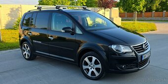 Volkswagen Touran Cross 1.9TDI - 5