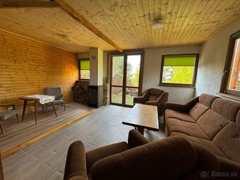 Útulný viničný dom s veľkým pozemkom a altánkom - 5