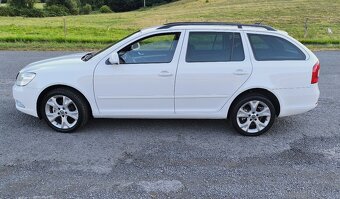 ŠKODA OCTAVIA COMBI 2.0 TDi 103KW CR FAMILY XENON NAVI ŤAŽNÉ - 5