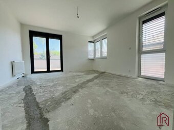 Prenájom kancelárskych/obchodných priestorov v novostavbe Th - 5