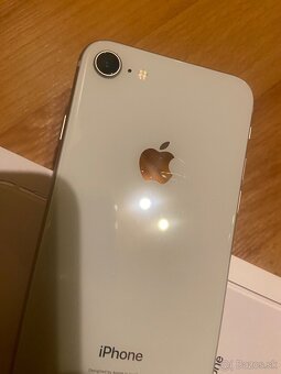 Apple iPhone 8 biely - 5